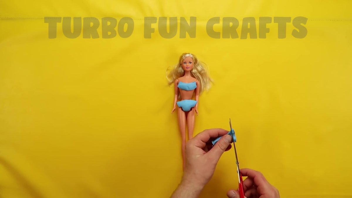 How to make Barbie Swimsuits using Balloons | Barbie Doll Hacks | Trendy Doll Dresses in 5 Minutes